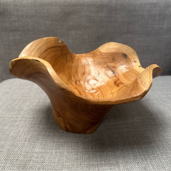 Hand-carved Solid Burl Wood Bowl #0110261